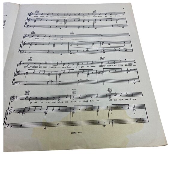 FRANK SINATRA "Strangers in the Night" 1966 Vintage Sheet Music Singleton/Snyder - Picture 5 of 5